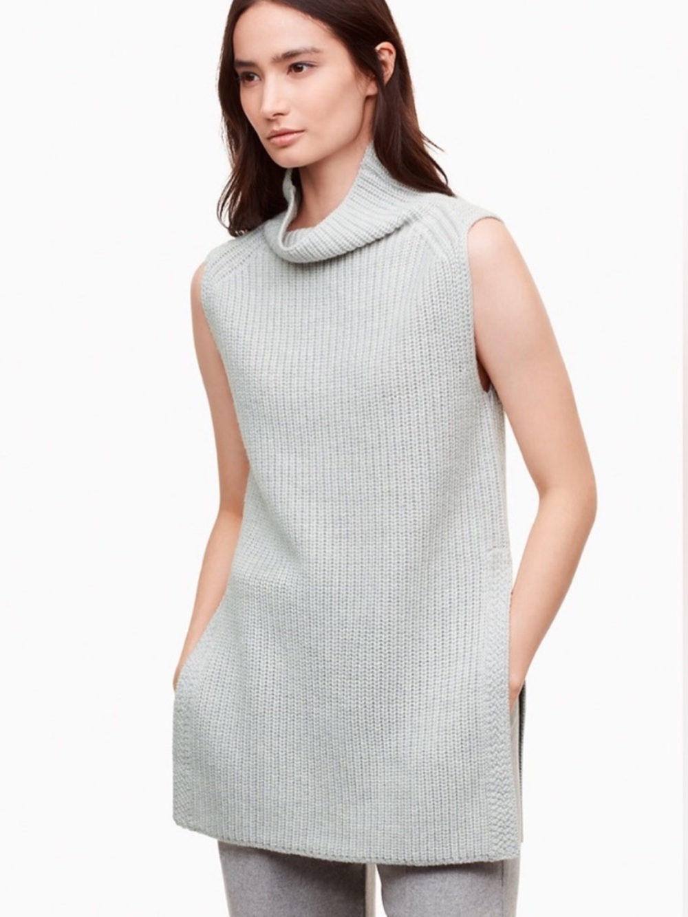 Wilfred Durandal Sleeveless Turtleneck  Sweater - Light Gray
XXS